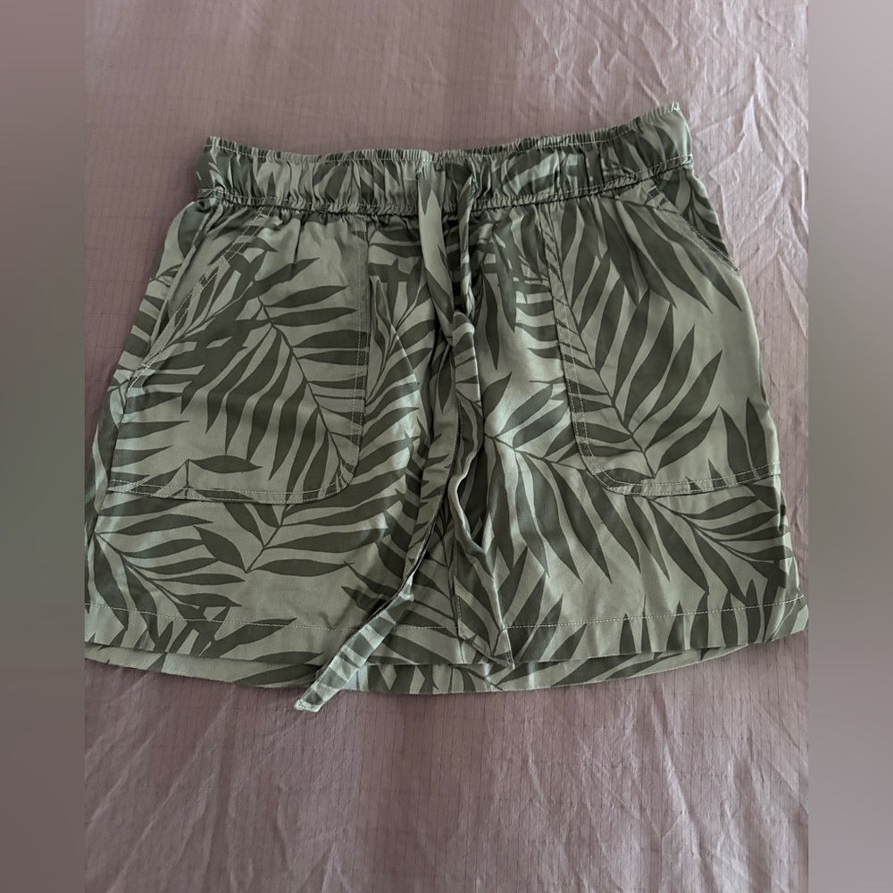 Nicole Miller Olive Green Skirt